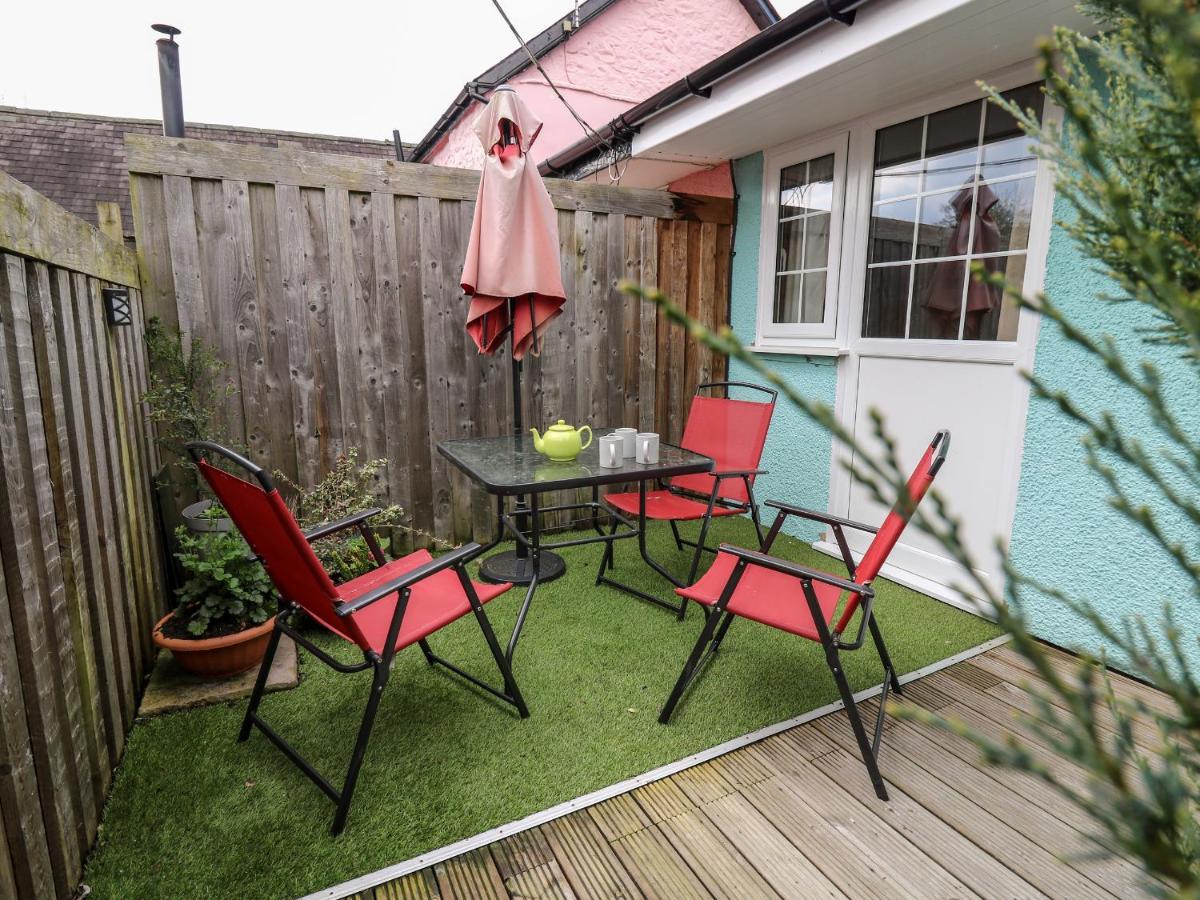 Primrose Cottage Llandrindod Wells Esterno foto